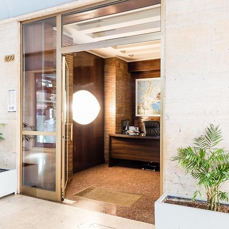 Suite In Center Palermo Exterior photo