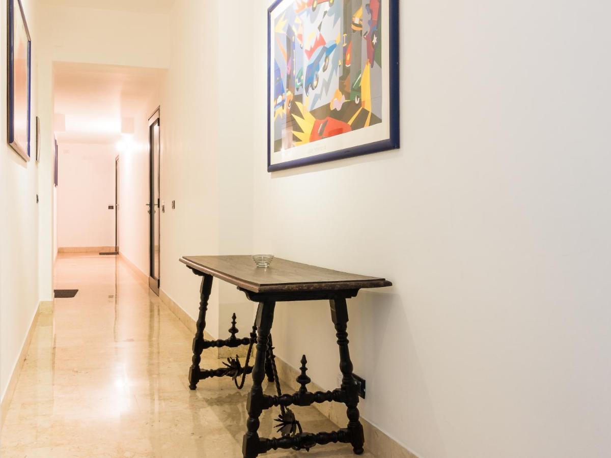 Suite In Center Palermo Room photo
