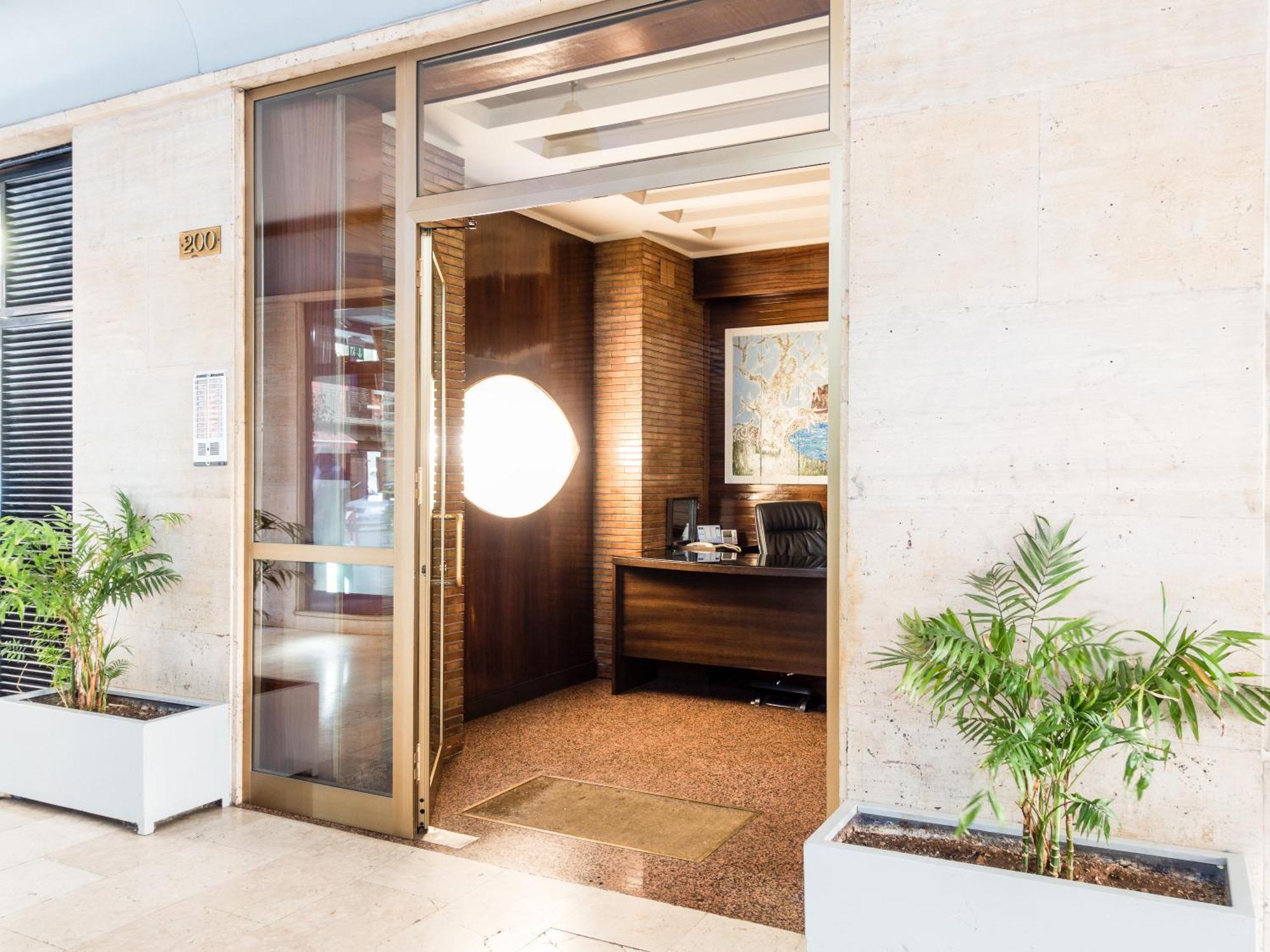 Suite In Center Palermo Exterior photo